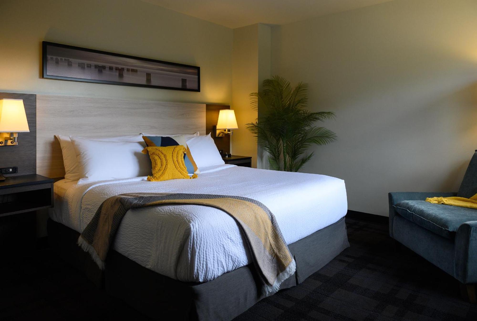 Rodd Miramichi Hotel Ngoại thất bức ảnh